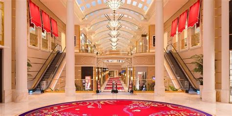 encore las vegas shops.